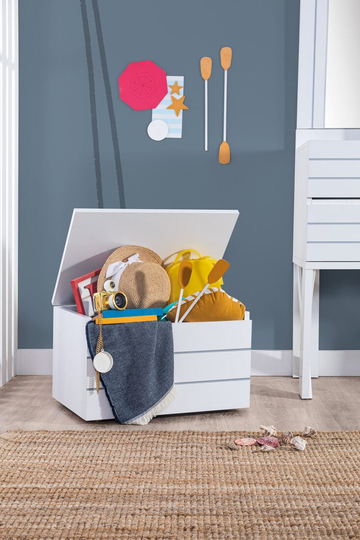 Miami toy chest, open