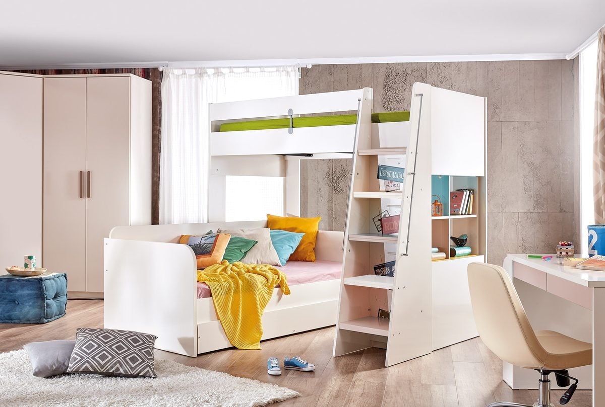 Tamamlayıcılar: sandalye, yastıklar, halı ve Joykit aksesuarları