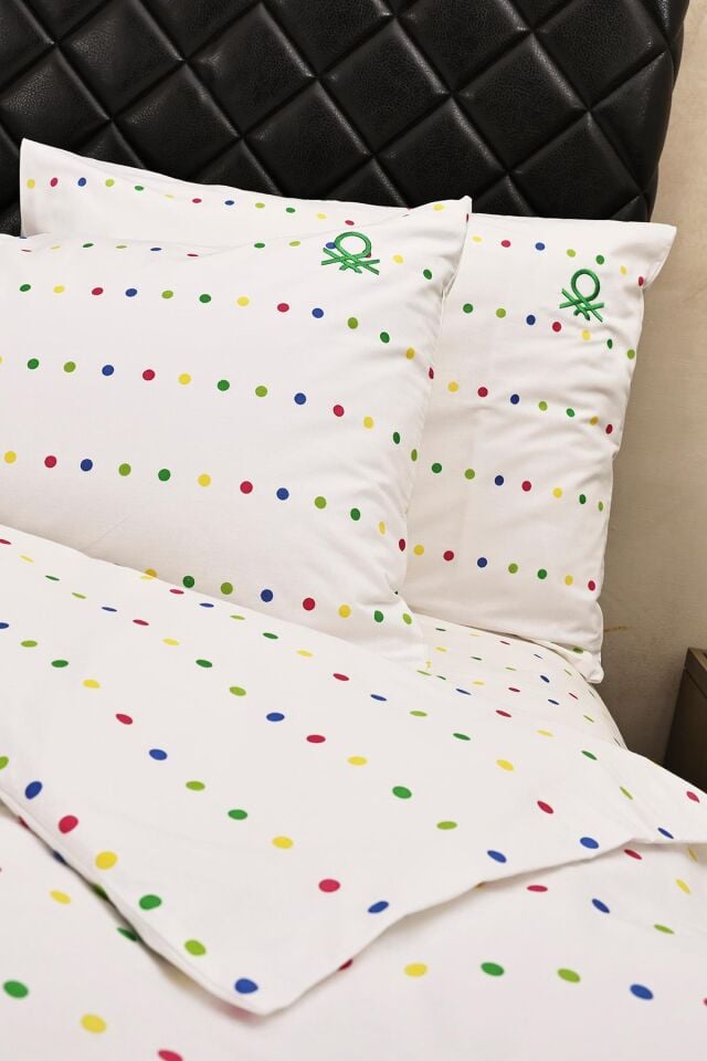 Benetton Nevresim Takımı Renkli Puantiyeli