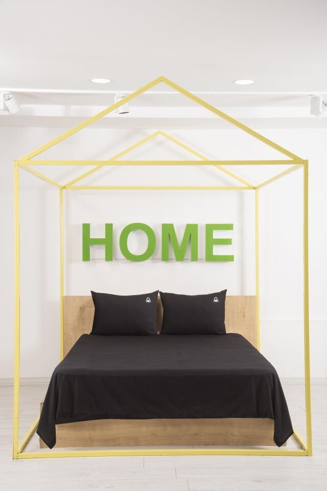 Benetton Nevresim Takımı Siyah