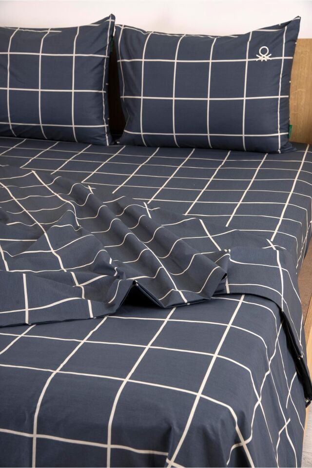 Benetton Nevresim Takımı Gri Kareli