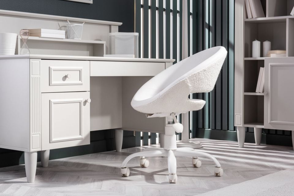 Effie Study Desk