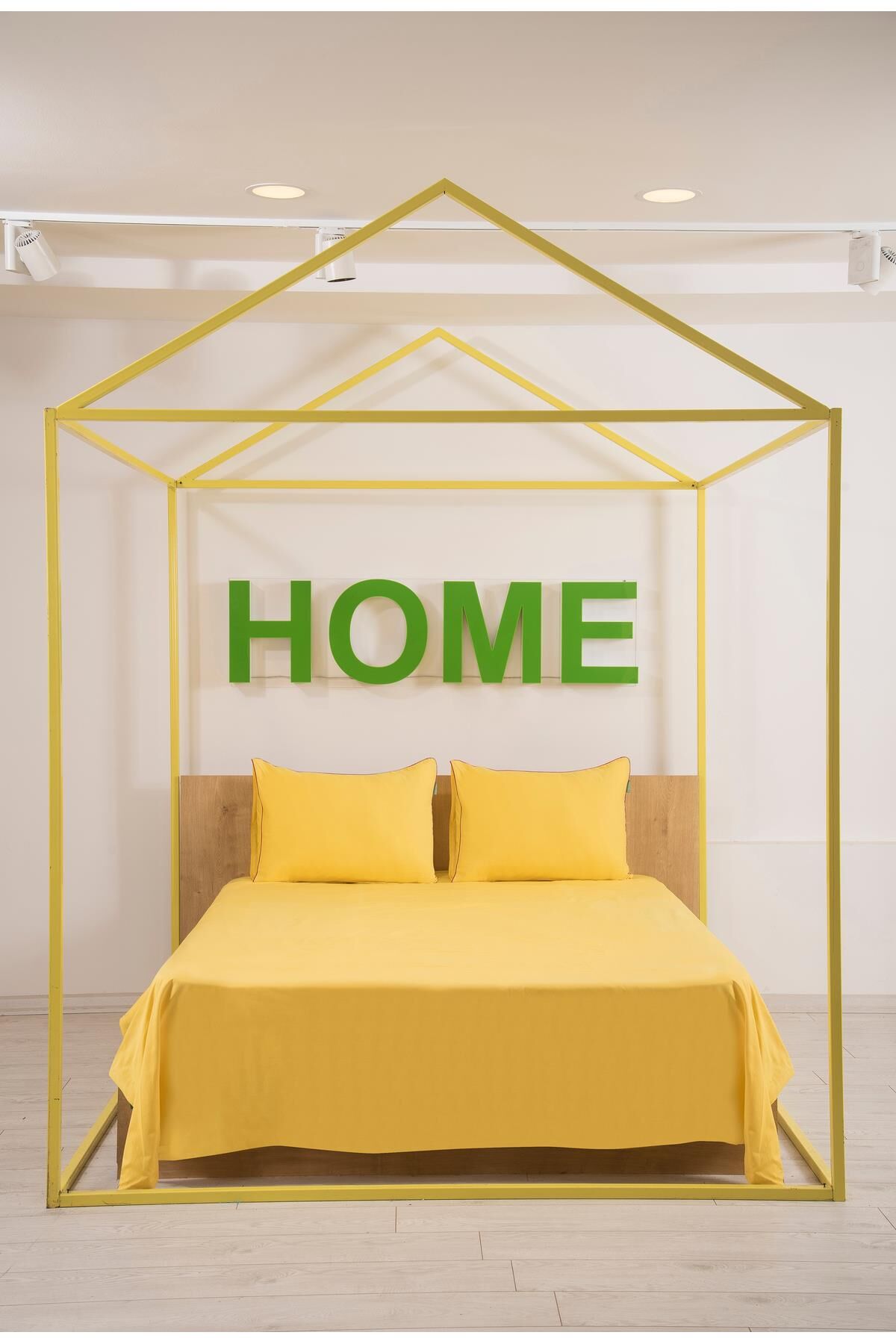 Benetton Nevresim Takımı Sarı Biyeli