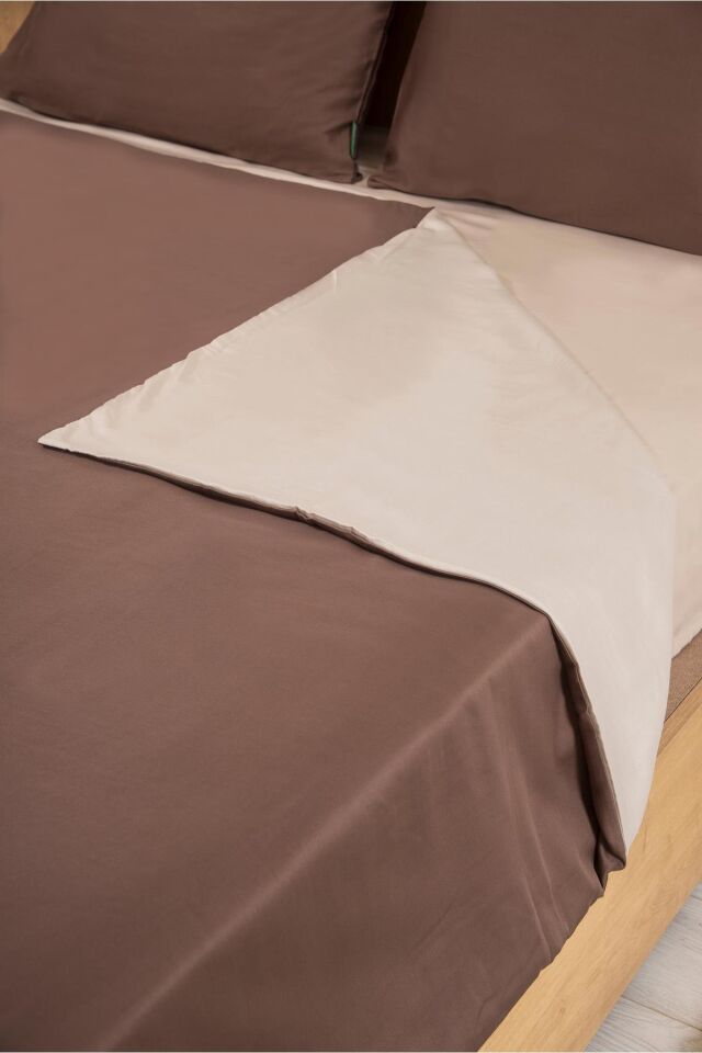 Benetton Nevresim Takımı Kahve