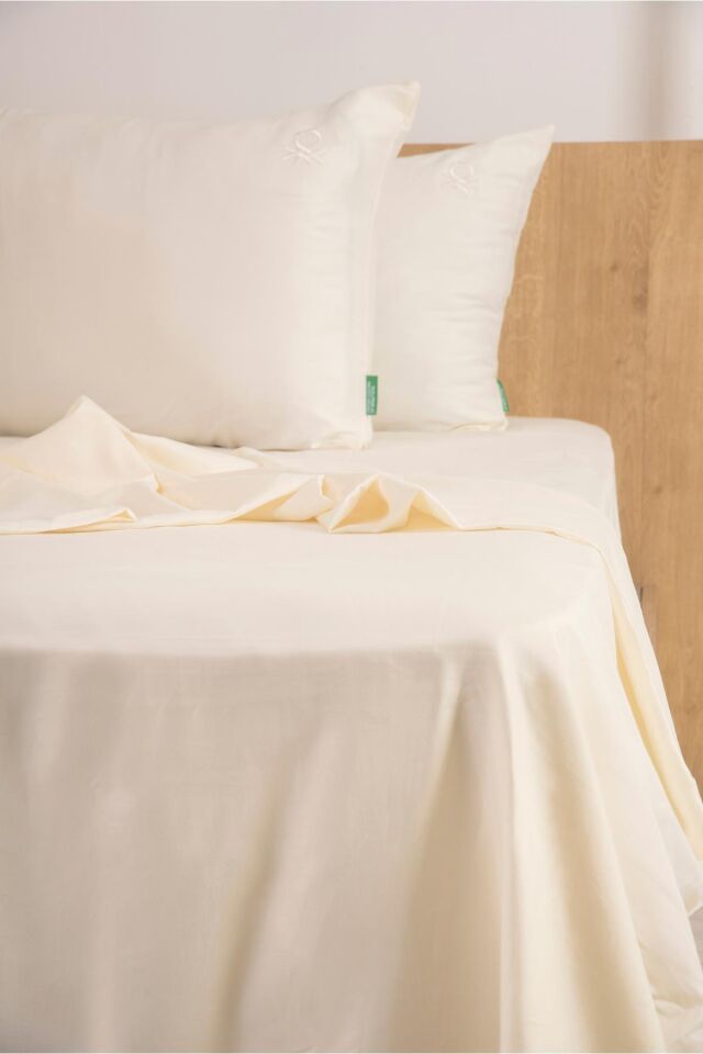 Benetton Nevresim Takımı Beyaz