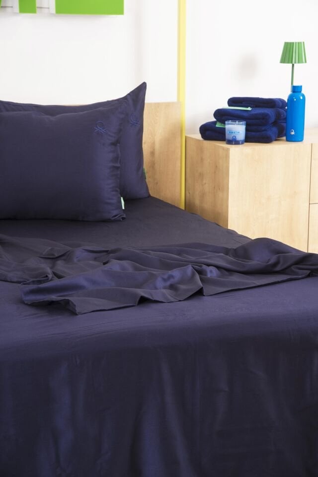 Benetton Nevresim Takımı Siyah