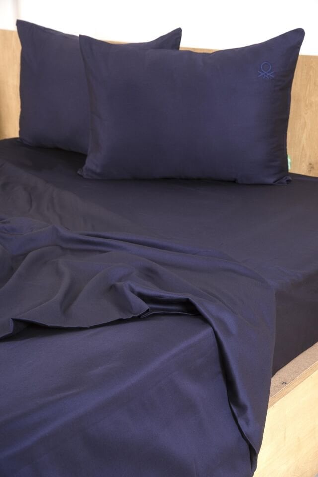 Benetton Nevresim Takımı Siyah