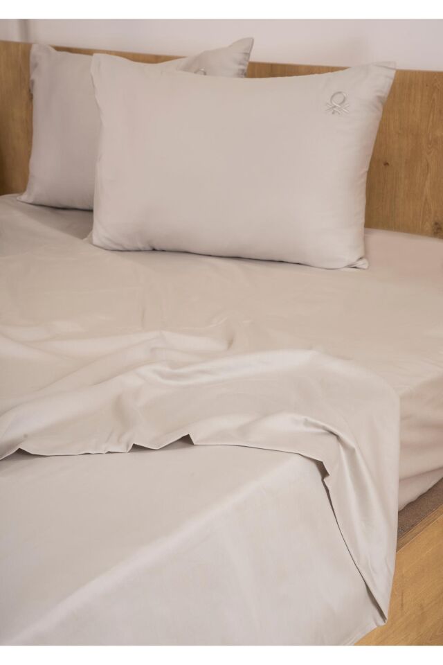 Benetton Nevresim Takımı Çift Kişilik Açık Gri