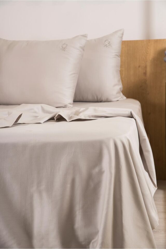 Benetton Nevresim Takımı Çift Kişilik Açık Gri