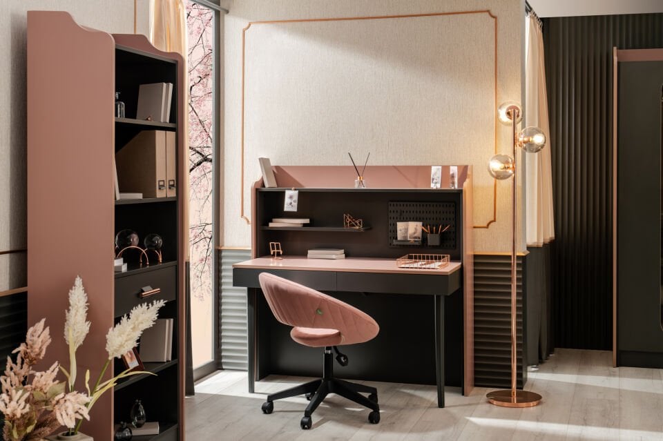 Valencia Study Desk