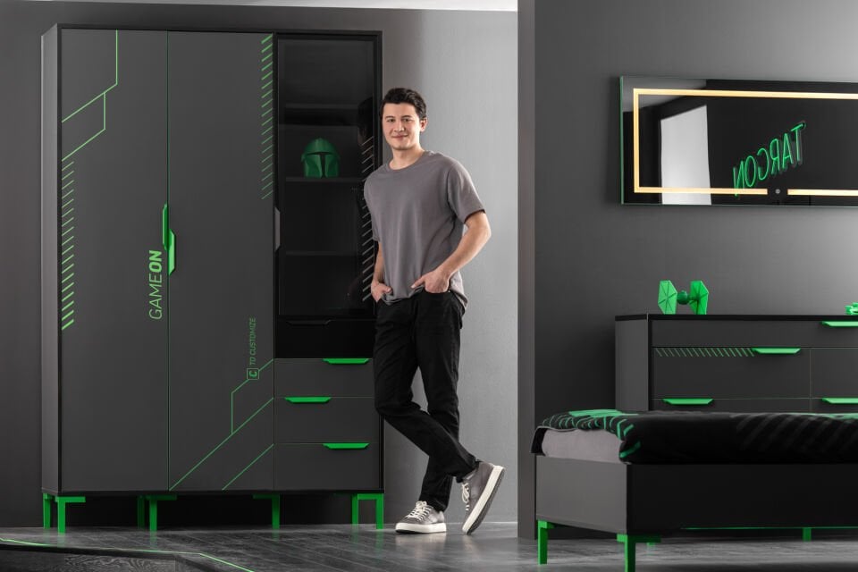 Targon 3 Doors Wardrobe Plus