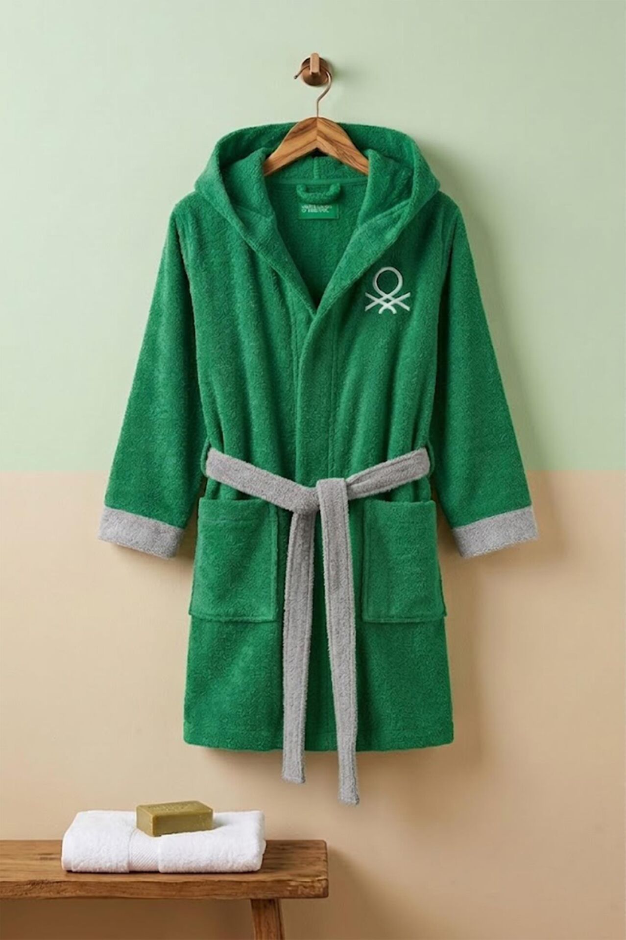 Benetton Kinder Bademantel Grün