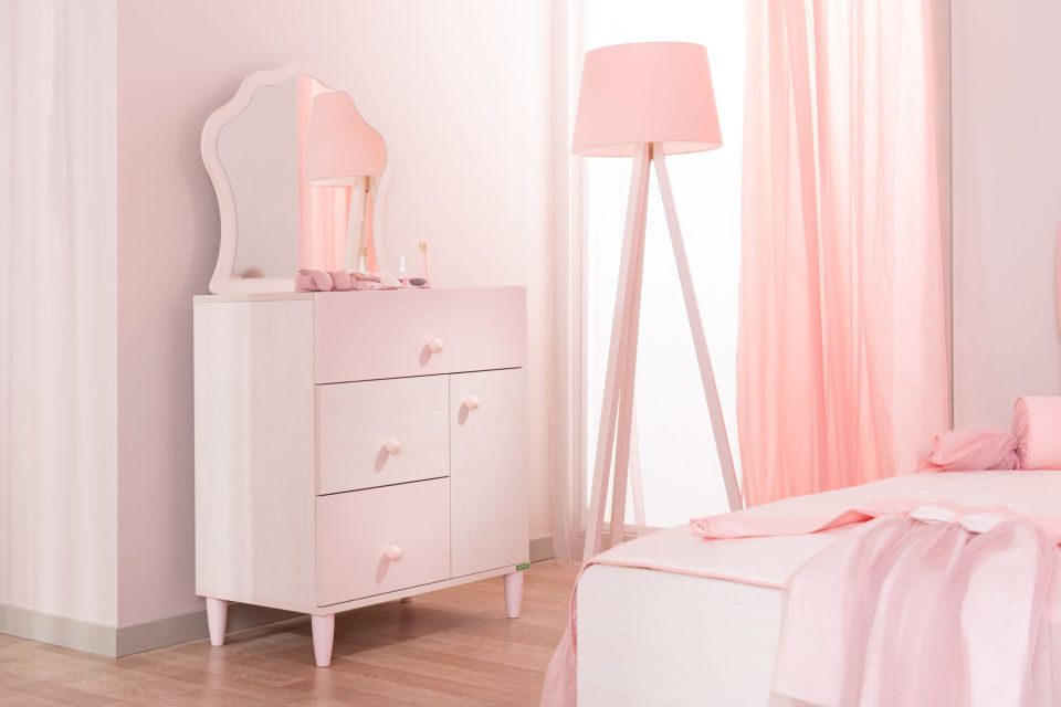 Pollina Dresser