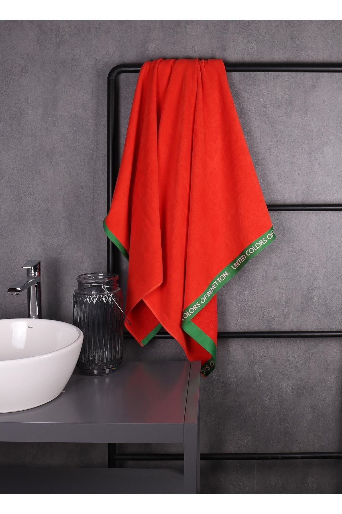 Benetton Plaj Havlusu Kırmızı