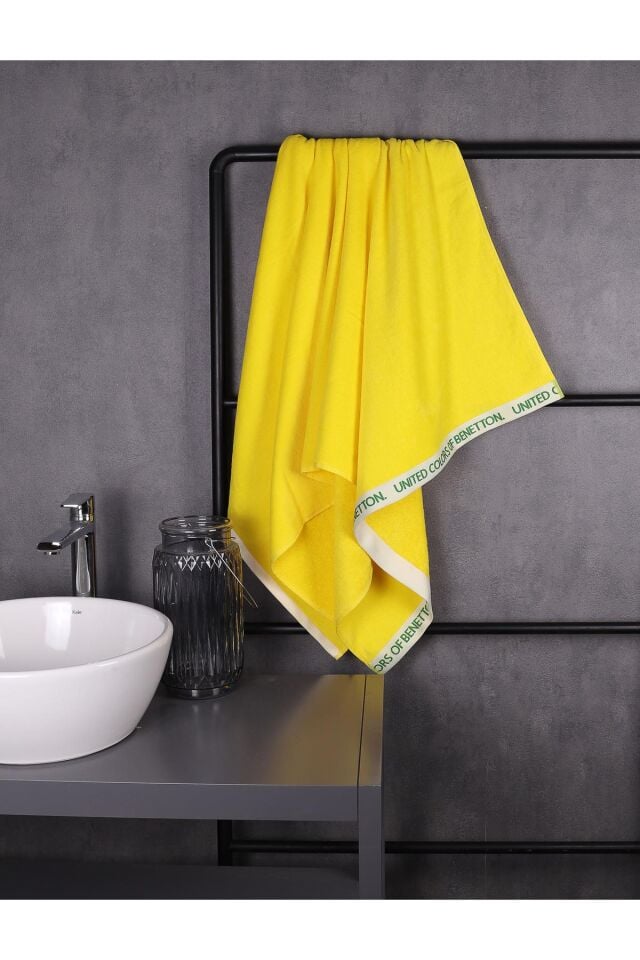 Benetton Plaj Havlusu Sarı
