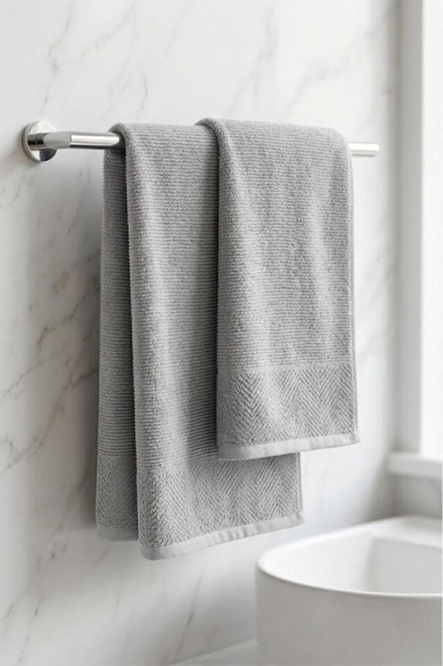 Benetton Banyo Havlusu Gri