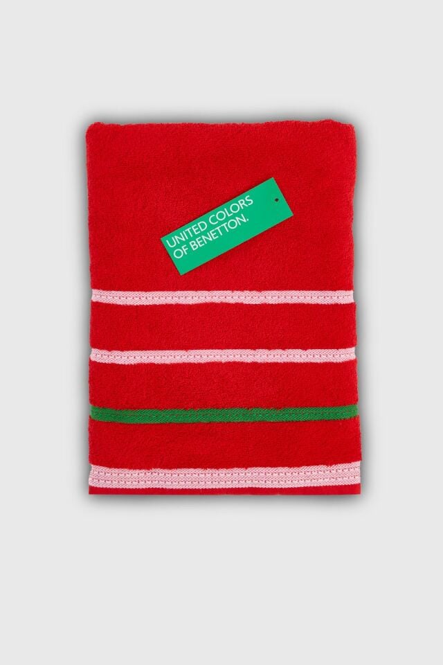 Benetton Bath Towel Red