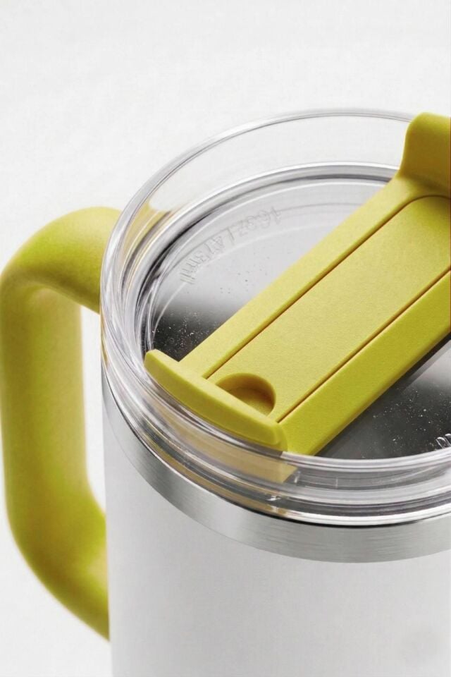 Benetton Çelik Termos 900ml