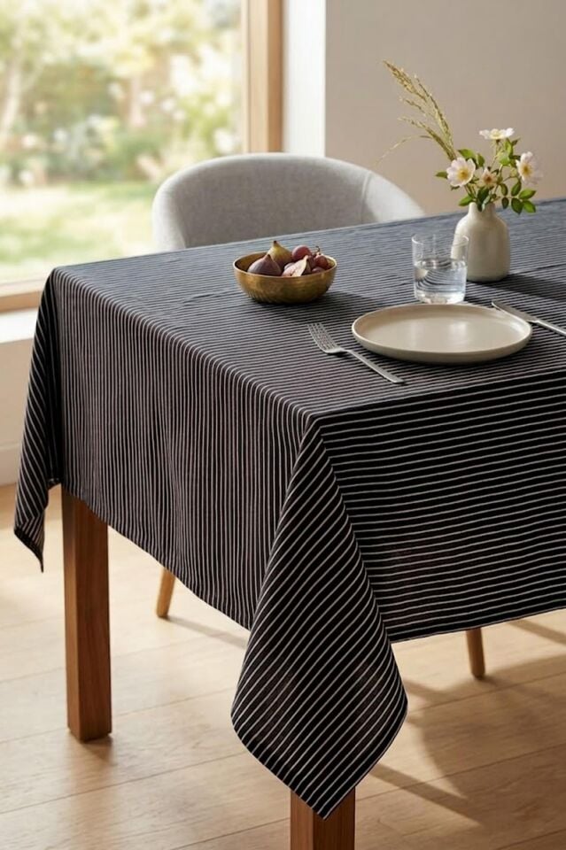 Benetton Striped Black Tablecloth