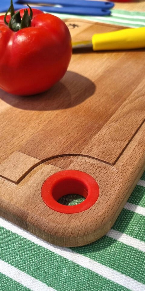 Wooden Cutting Board 22x33cm Red