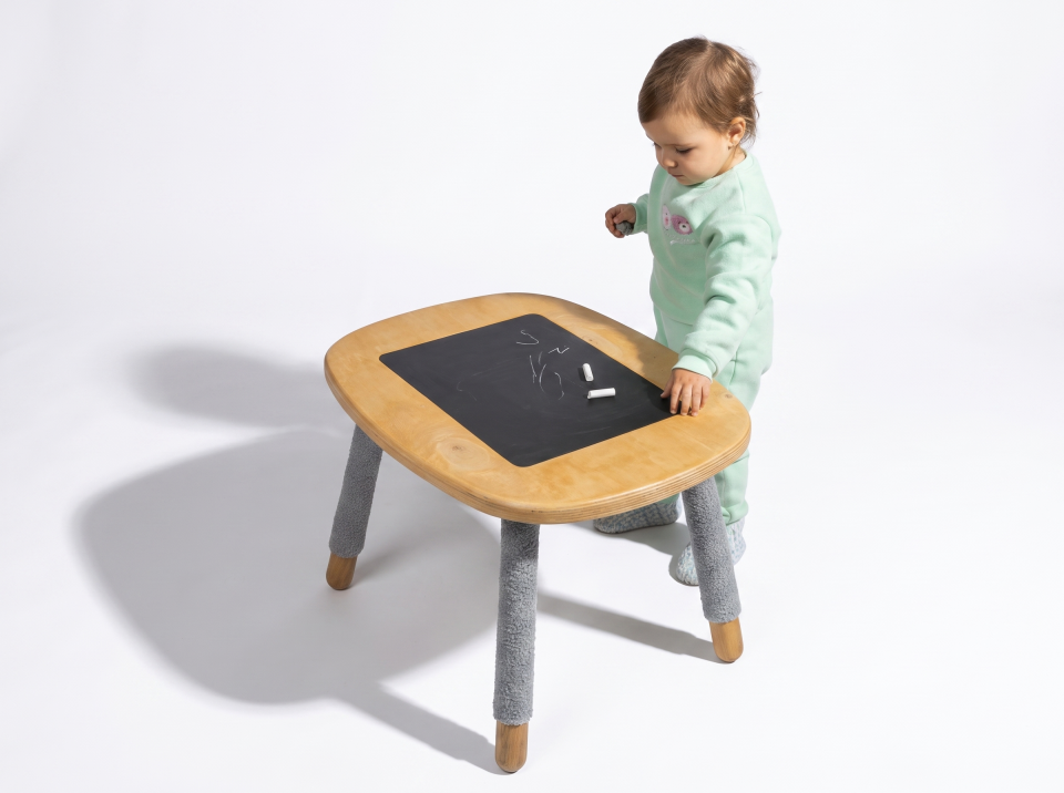 Woodba Peluş Gri Aktivite Masası