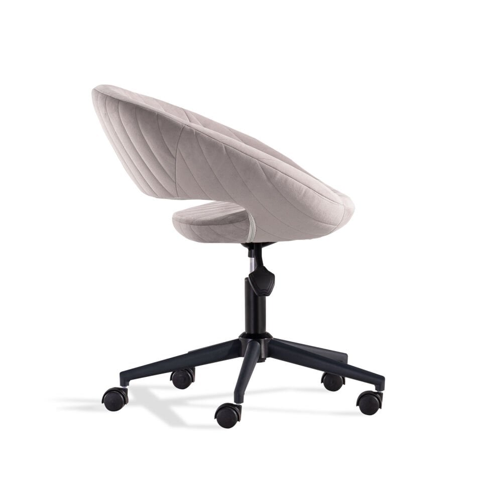 Estella chair