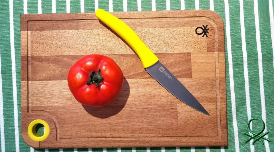 Wooden Cutting Board 22x33cm Yellow