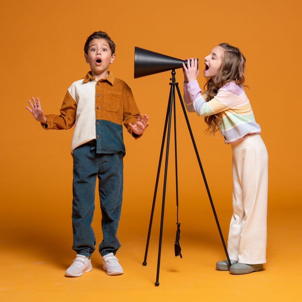 Motto Ayaklı Aydınlatma