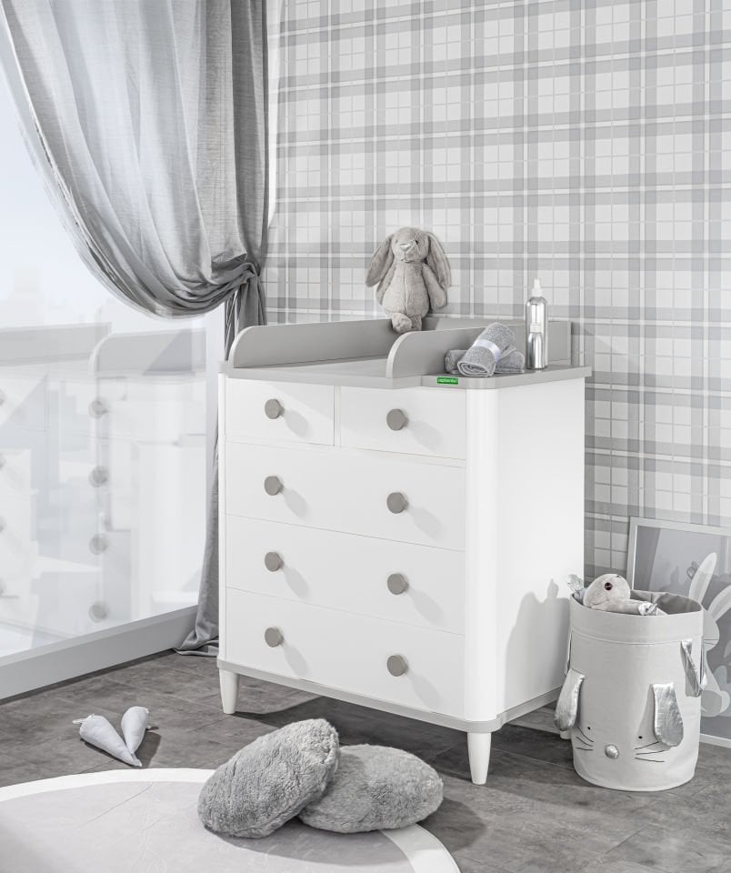 Aden Dresser with 5 Drawers