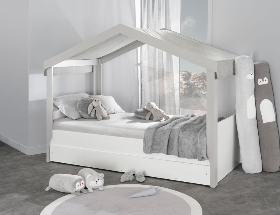 Ruka Bed Roof
